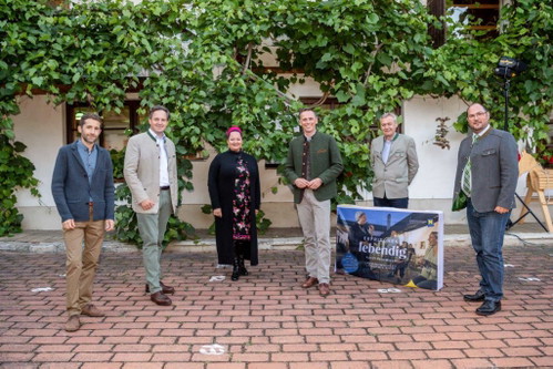 Stephan Mehofer vom Bio-Weingut Mehofer – Neudeggerhof, Landwirtschaftskammer NÖ-Präsident Johannes Schmuckenschlager, Tini Kainrath, Tourismuslandesrat Jochen Danninger, Österr. Weinbaudirektor Josef Glatt, BBK-Obmann Tullnerfeld Mathias Holzer