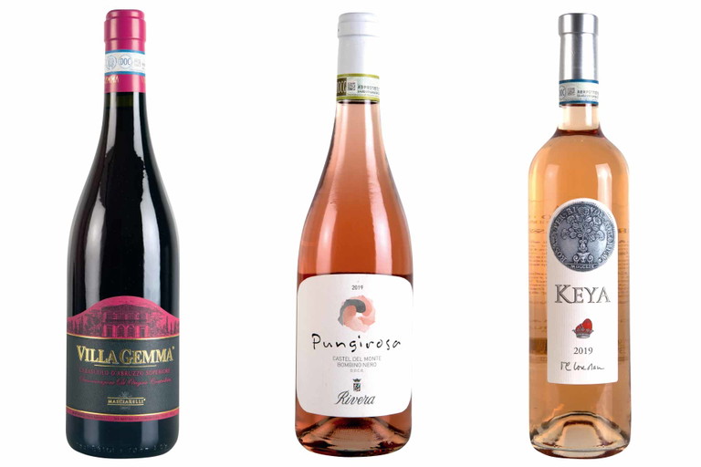 (v. l. n. r.) Platz 1:&nbsp;Villa Gemma Cerasuolo 2019 – Masciarelli: Kirsche, Waldbeeren und Blutorange, sehr gut abgestimmt. Platz 2:&nbsp;Pungirosa 2019 – Rivera: Rote Johannisbeeren und weisse Blüten, zarter Schmelz. Platz 3:&nbsp;Keya – Guerrieri Rizzardi: Pfirsich, Erdbeere und zarte Bourbon-Vanille.