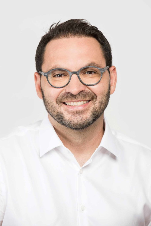 »Steirischer Sauvignon Blanc bringt großartige Ergebnisse. Böden und Klima machen einzigartige Weine mit Tiefgründigkeit und herausragender Haltbarkeit möglich.« Stefan Potzinger, »Steiermark Wein«-Obmann.