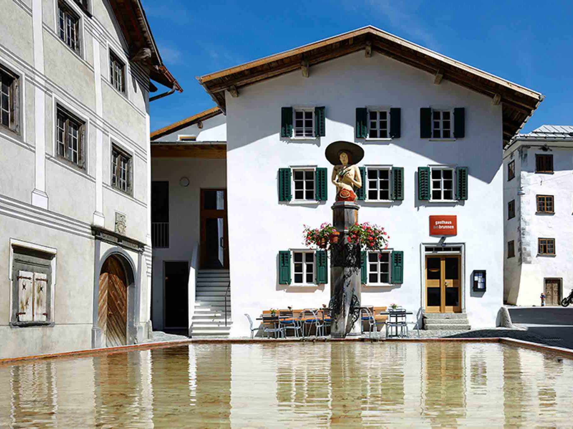 Der Brunnen, gänzlich aus Holz, gab dem «Gasthaus am Brunnen» seinen Namen.