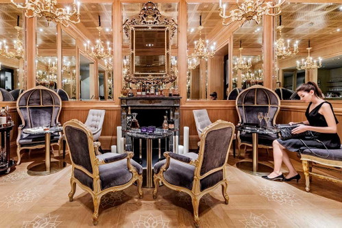 »Le Bar« im »Sans Souci«
