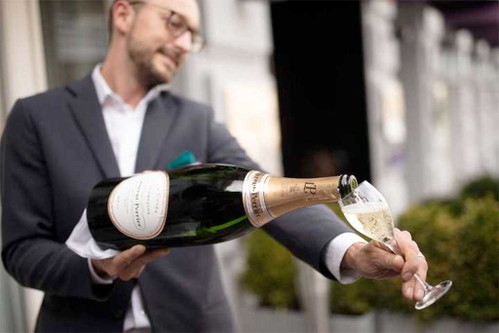 Im »Sans Souci« wird auch ein Champgner Tasting angeboten. 
