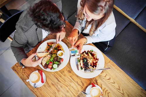 Die App von Visyt. Per Handy im Restaurant auswählen und bestellen.