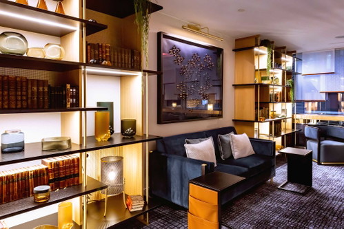 Executive Lounge