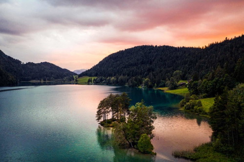 Der Hintersteiner See im Abendrot