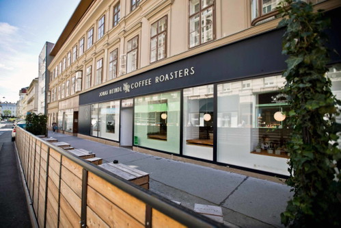 »Jonas Reindl«: Das hippe Café an zwei Standorten ist mittlerweile ein Fixstern in der Third-Wave-Coffee-Szene.