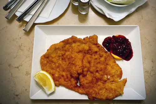 »Café Tirolerhof«: