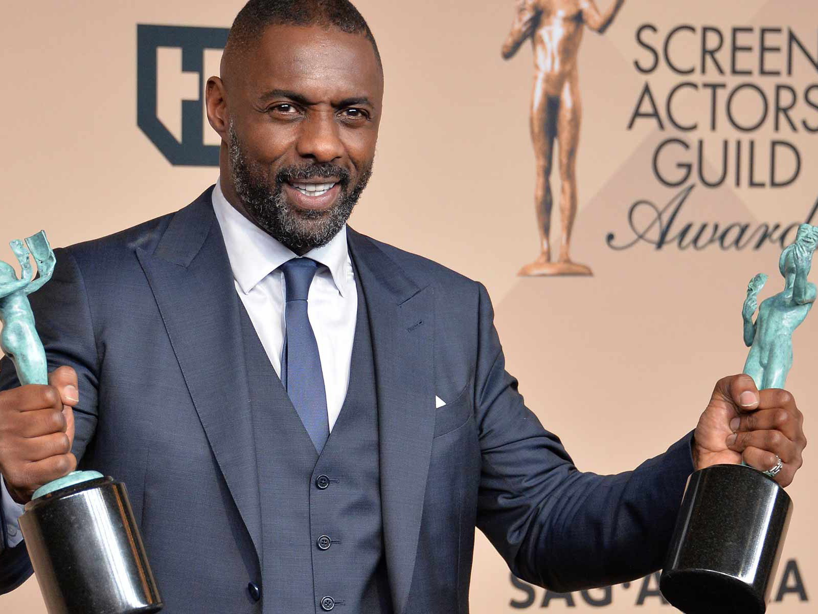 Idris Elba präsentierte in London den Rosé und Champagner seines neuen Labels »Porte Noire«.