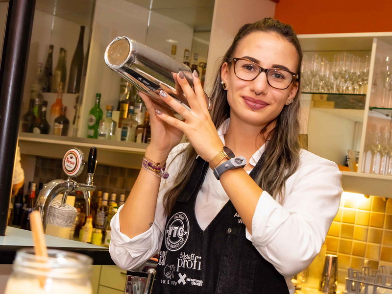 Alexandra Weiss – Teilnehmerin des Falstaff Young Talents Cup 2020 in der Kategorie Bar.