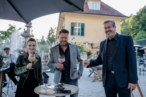 Alexandra Gorsche (Herausgeberin Falstaff PROFI), Mike Süsser (Moderator) und Siegfried Kröpfl (Jury Gemüseküche).
