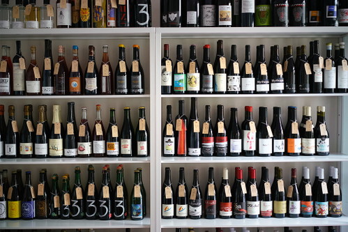 The Bottle Shop bietet während FOOD ZURICH Schweizer Naturweine und Cidres zur Verkostung an.
