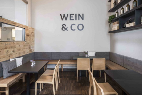Genug Platz finden die Gäste.
