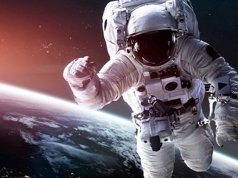 Der ESA-Astronaut Matthias Maurer nimmt auf seiner Reise ins Weltall eine Köstlichkeit aus dem Saarland mit an Bord.