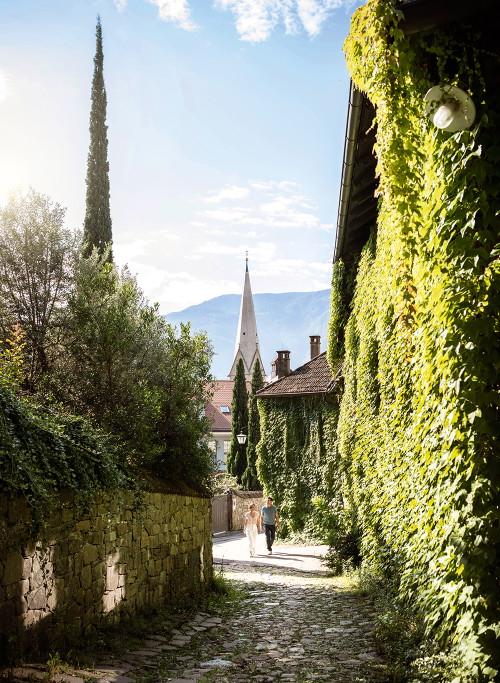 Füllhorn für Gourmets: Bozen, die unangefochtene Genuss-Metropole Südtirols.
