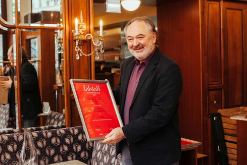 Sieger Reserve-Trophy Kategorie Blaufränkisch: John Nittnaus vom Weingut Anita und Hans Nittnaus