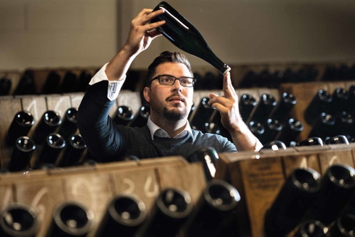 Mark Barth aus Hattenheim hat den Rheingauer Riesling-Sekt fest im Blick.