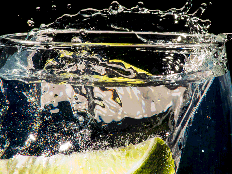 Wie viele andere Spirituosen begann der Gin seinen Siegeszug zunächst als Medizin.