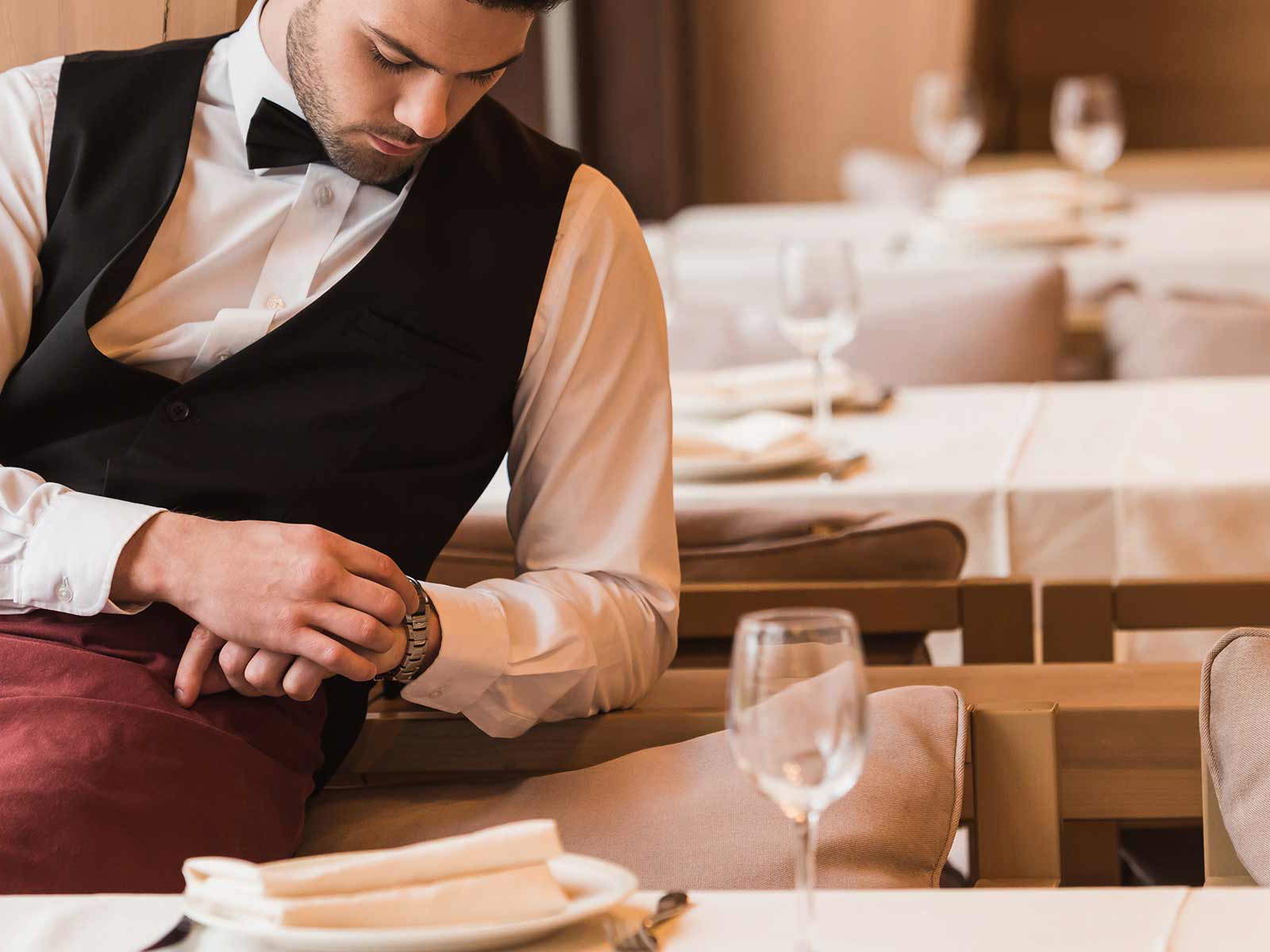 Gastronomen müssen weiterhin auf Gäste warten