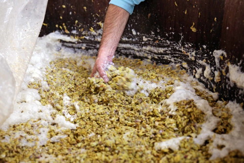 Mit der Wiederentdeckung der Maischegärung bei Weißweinen hat eine gänzlich neue Palette an Aromen bei den Winzern Einzug gehalten.