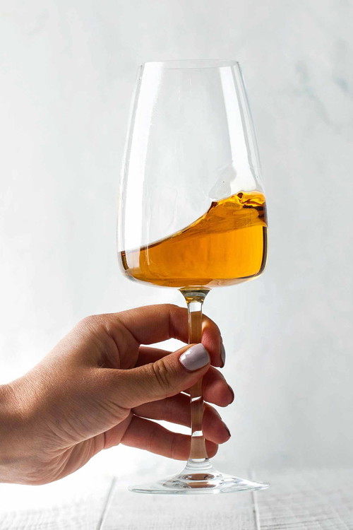 Orange-Weine greifen auf jahrtausendealte Traditionen zurück.