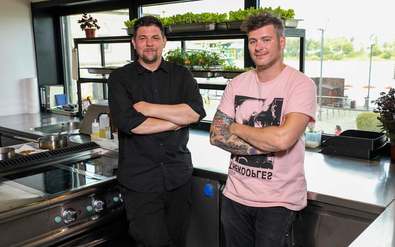Tim Mälzer mit Daniel Gottschlich