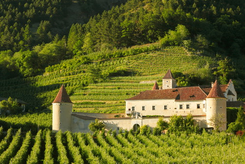 Goldrain im Vinschgau: Im Bild Schloss Goldrain.