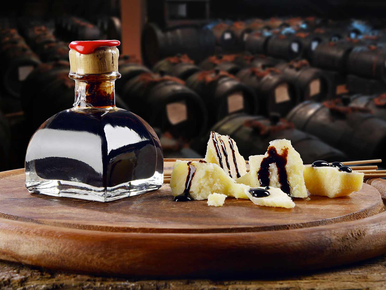 Balsamico Tradizionale muss mindestens zwölf Jahre reifen.