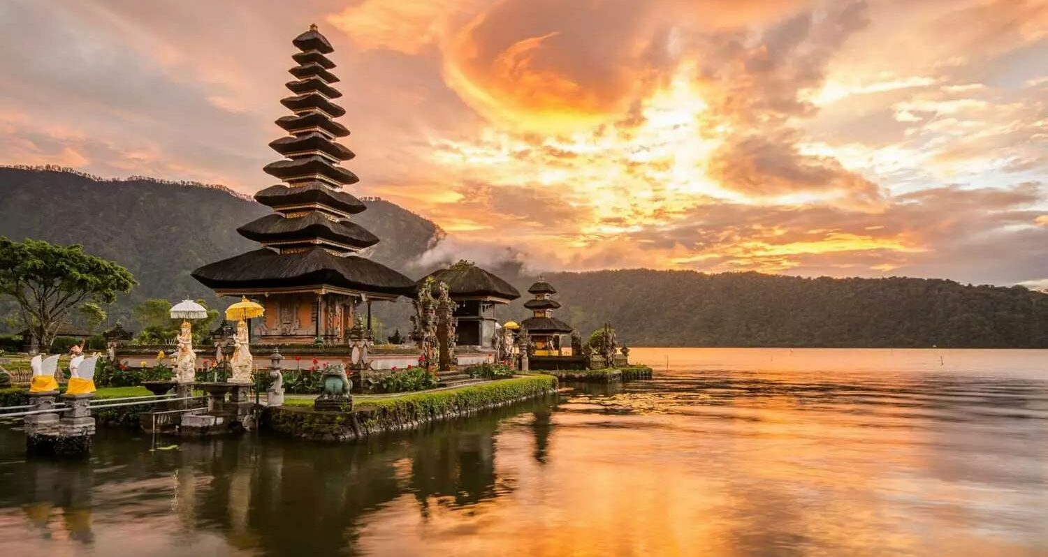Bali by Carsten K. Rath - Falstaff