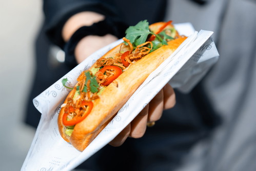 Stefan Heileman's Pork Belly Bun mit spicy Coleslaw