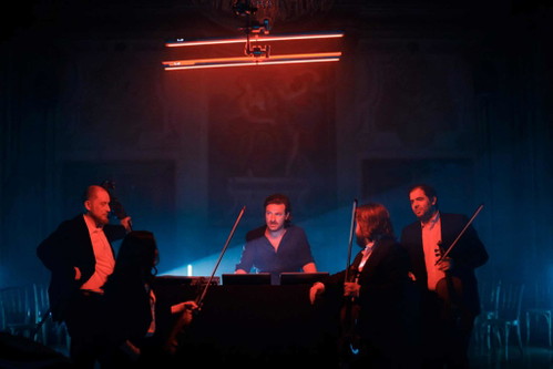 Ein besonderes Highlight des virtuellen Eröffnungsevents war die eigens für&nbsp;Nespresso&nbsp;konzipierte Musik-Show von Parov Stelar gemeinsam mit der Plattform K+K Vienna.