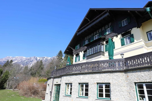 Malerische Bergwelt rund um den »Knappenhof«.