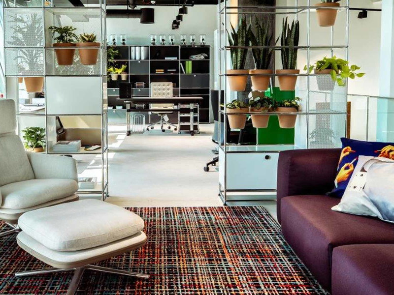 Der Showroom erstreckt sich über drei Etagen und bietet ein inspirierendes Umfelt.