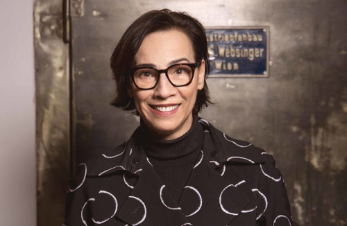 Star-Designerin&nbsp;Cordula Alessandri hat bereits viele erfolgreiche&nbsp;Wein-Etiketten entworfen.