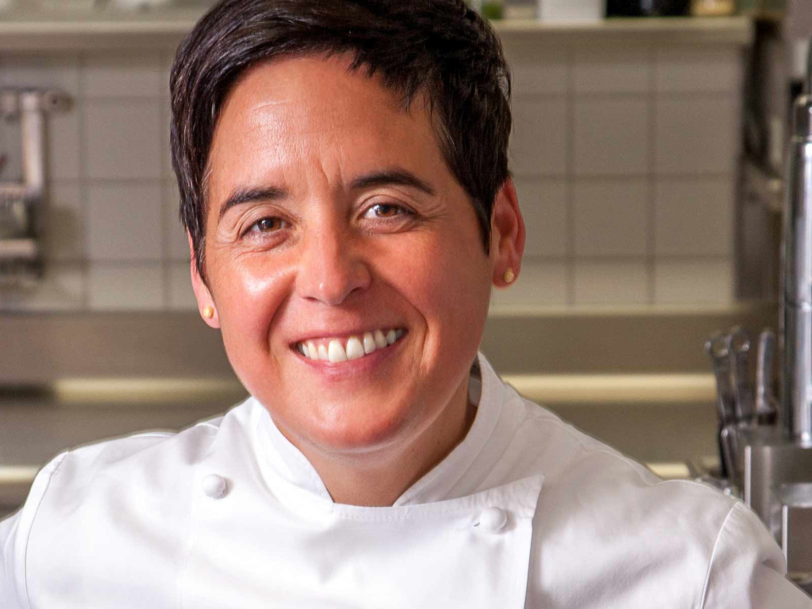 Zwei-Sterne-Köchin Douce Steiner macht sich Gedanken zur Zukunft der Gastronomie.