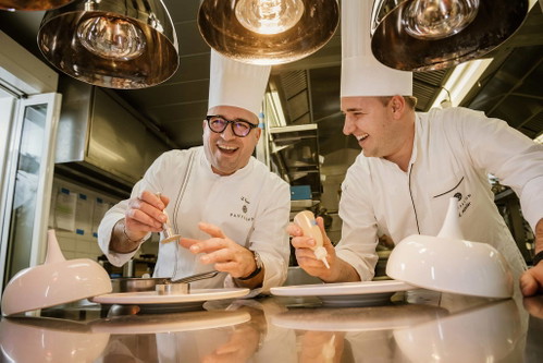 Pavillon-Chefkoch Laurent Eperon und Sous-Chef Maximilian Müller.