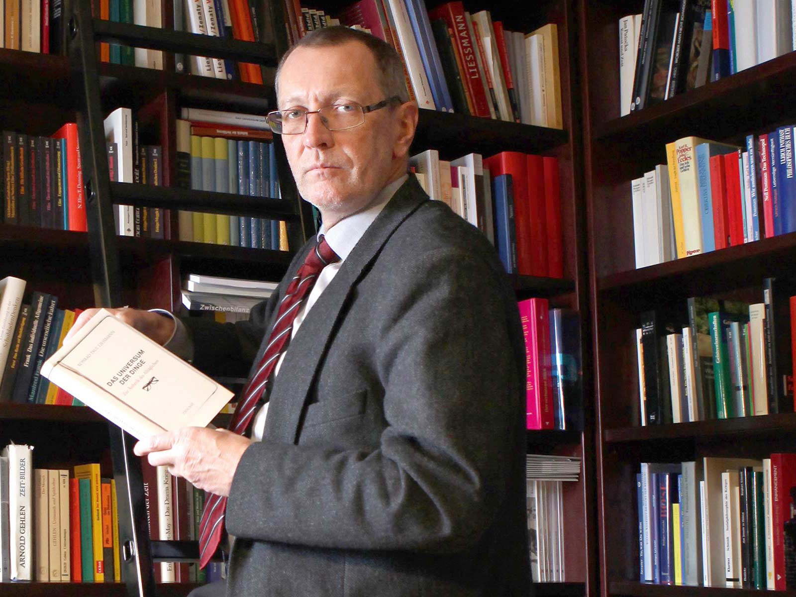 Der Philosoph und Publizist hat auch selbst mehrere Bücher verfasst, sein jüngstes erscheint im April.