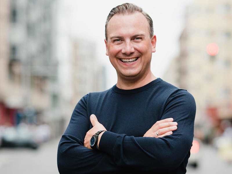 Tim Raue verzeichnet Umsatzverluste in Millionenhöhe, bleibt aber optimistisch.