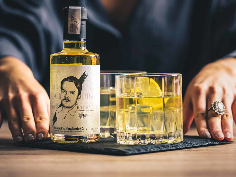 »Pandemic Cure« aus der Grazer »Churchill Bar« ist der aktuelle Bestseller aus dem »Drinks At Home«-Sortiment.