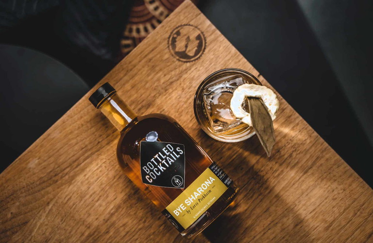 bottled-cocktails.ch&nbsp;versteht sich als Plattform für Cocktailanbieter sowie -liebhaber und Geniesser, die ihrem Anspruch auch ausserhalb ihrer Lieblingsbar gerecht werden wollen.