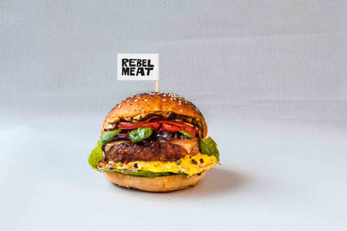 Burger von Rebel Meat.