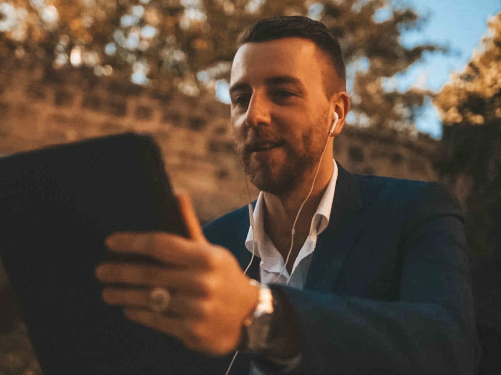 »Durch digitale Leader werden Hotels in ihren Prozessen flexibler, agiler und moderner«, sagt Sedlmeier.