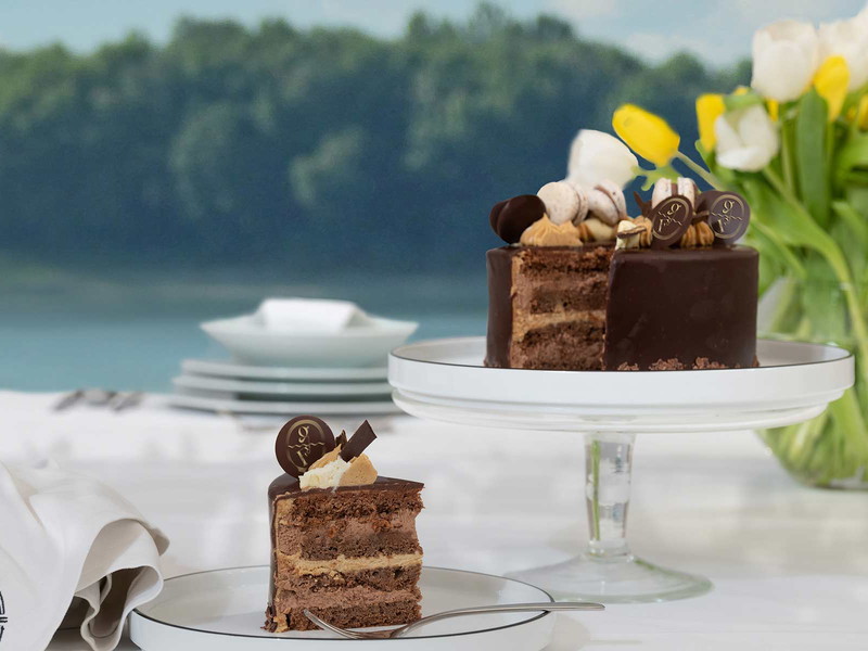 Auf der Donauterrasse werden süße Versuchungen locken.