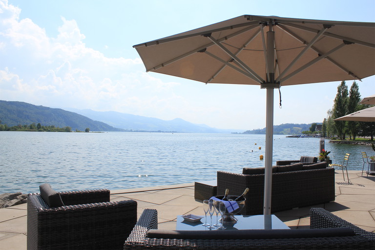 Das Restaurant «Pier 8716» in Schmerikon liegt am Oberen Zürichsee.