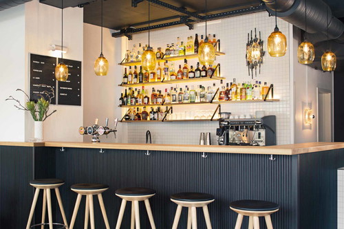 In der Bar «Karel Korner» kommen Cocktailliebhaber voll auf ihre Kosten.