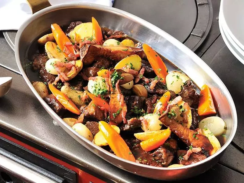Bœuf Bourguignon von Manuel Reichenbach vom Schweizerischen »Casa Tödi«
