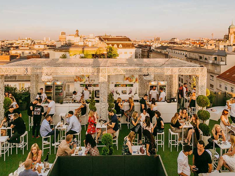 Der Organics Sky Garden wurde zur beliebtesten Rooftop-Bar gekürt.