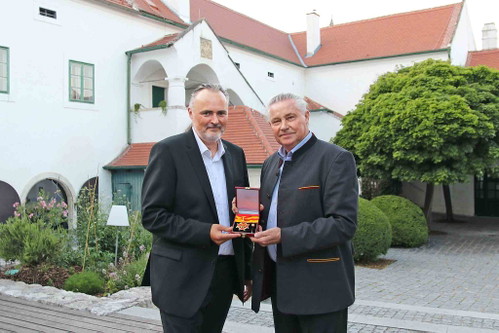 LH Doskozil mit Johann Scheiblhofer