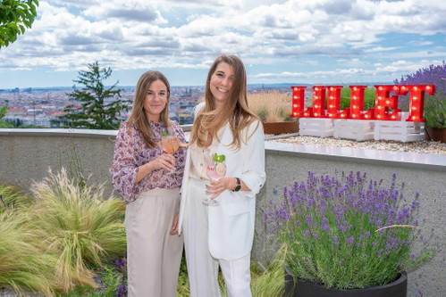 Rica Fichtinger und Sarah Pfanzagl