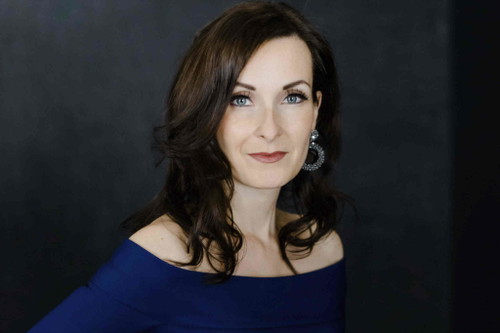 Alexandra Gorsche, Falstaff Profi.