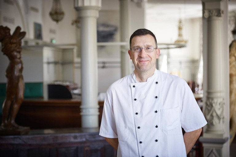 Devis Dal Degan, Küchenchef des «Ristorante Bindella» in Zürich, empfiehlt ein fruchtiges Olivenöl.